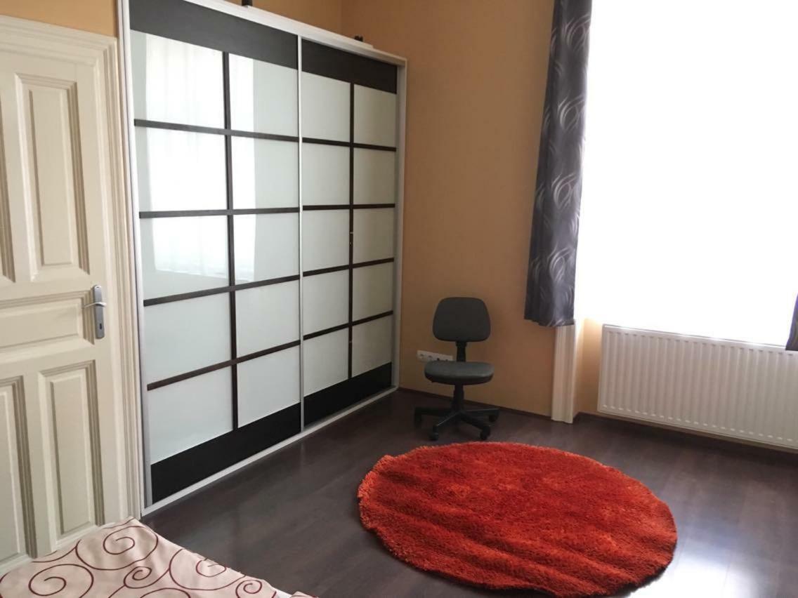 Adam'S Flat Apartment Budapest Luaran gambar