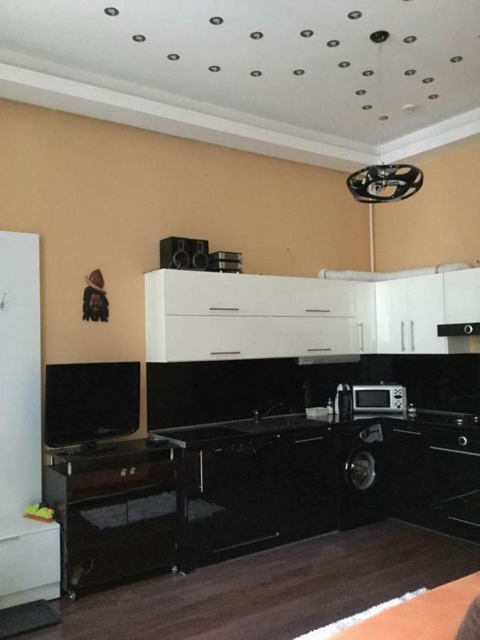 Adam'S Flat Apartment Budapest Luaran gambar