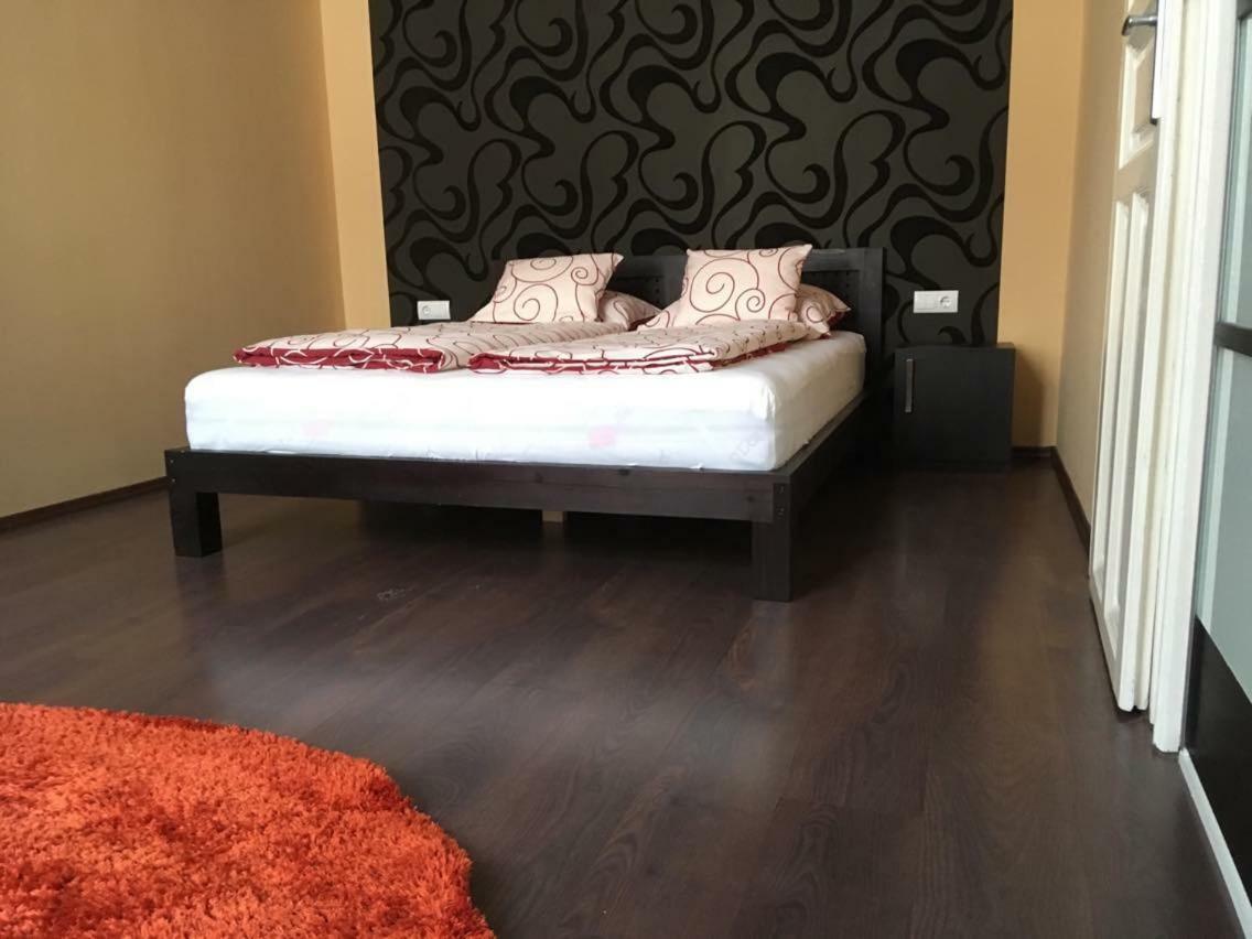 Adam'S Flat Apartment Budapest Luaran gambar